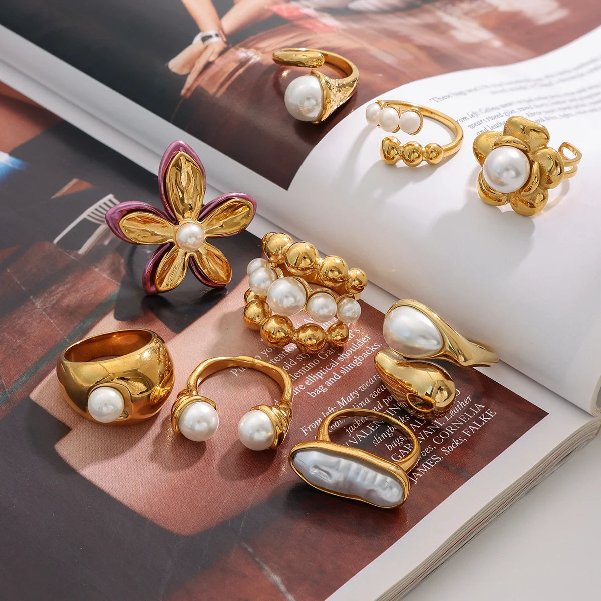 Uworld 18K Gold Color Plated Stainless Steel Flower Pearl Ring Irregular Opposite Sex Pearls Stackable Ring Women's Jewelry Part