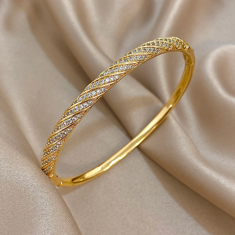 Luxury Twisted Micro Inlaid Zircon Cuff Bracelets for Women Fashion Gold Plated Copper Stacked Bangle Bracelet Jewelry Gifts