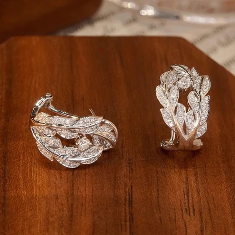Huitan Silver Color Leaf Hoop Earrings for Women Newly Designed Exquisite Ear Accessories Silver Color Wedding Trendy Jewelry