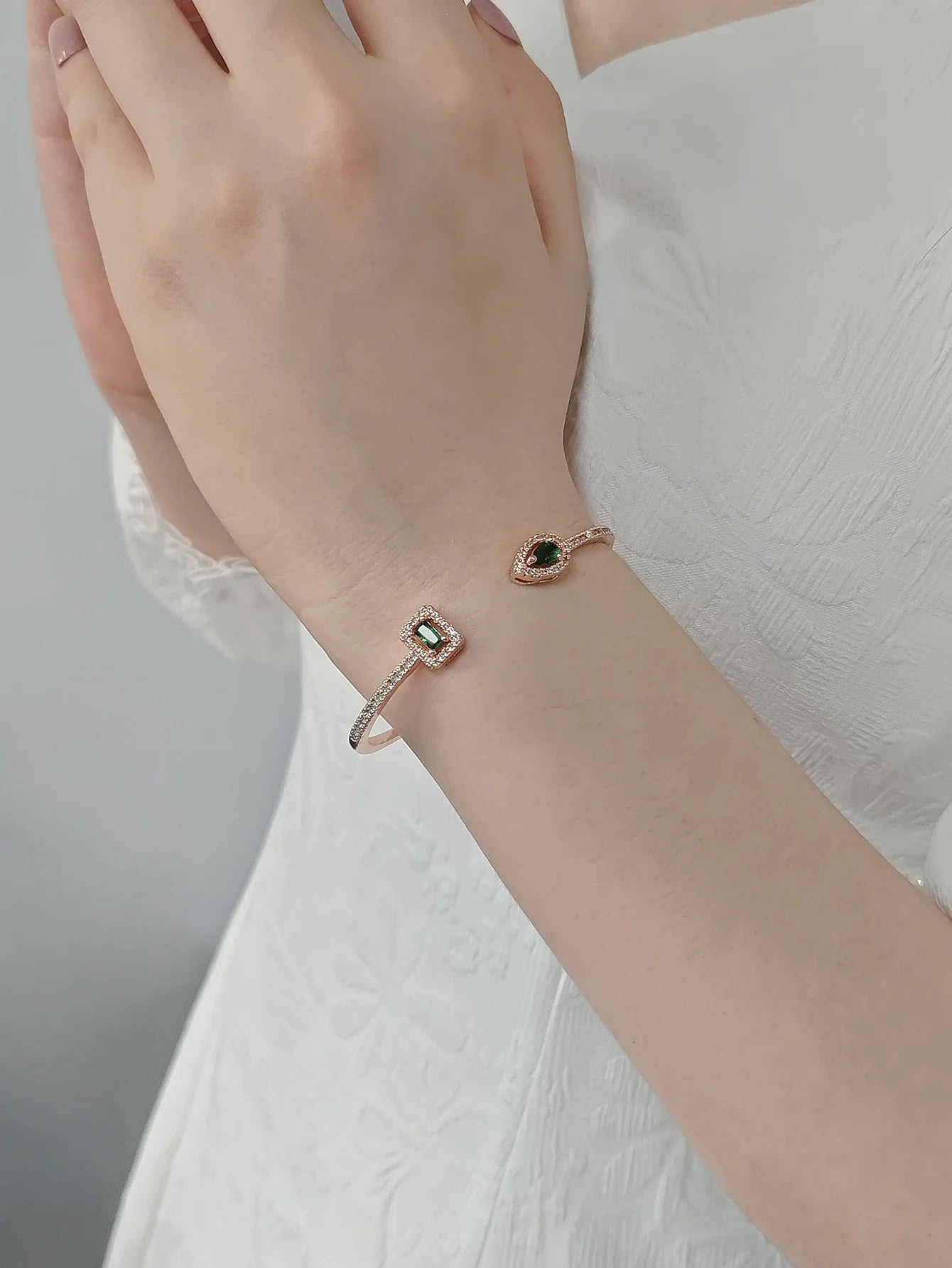 2025 Trendy Snake Punk Pear Shape Silver Color on Hand Adjustable Open Bangle for Women Anniversary Gift Jewelry Wholesale S5214
