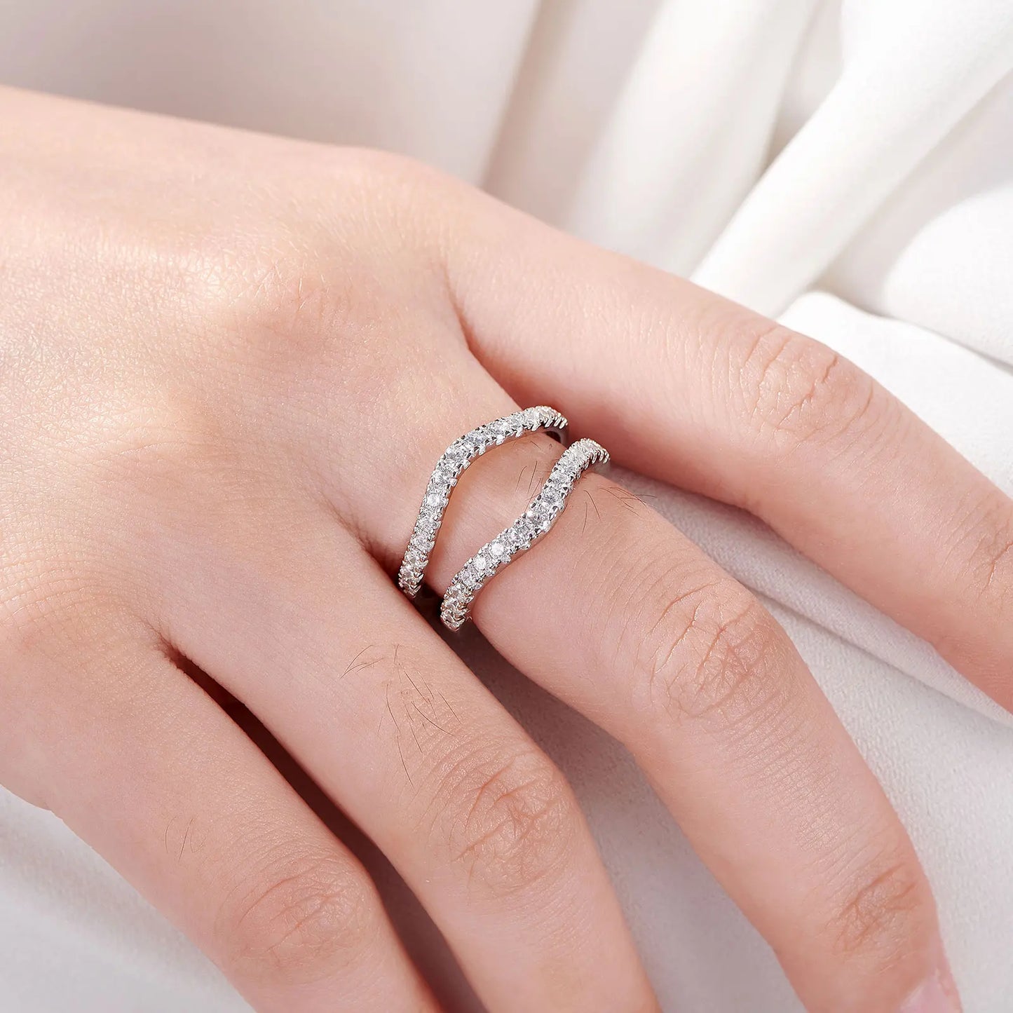Newshe 925 Sterling Silver Moissanite Rings for Women Engagement Wedding Band Simulated Diamond Jewelry Luxury Enhancer Ring
