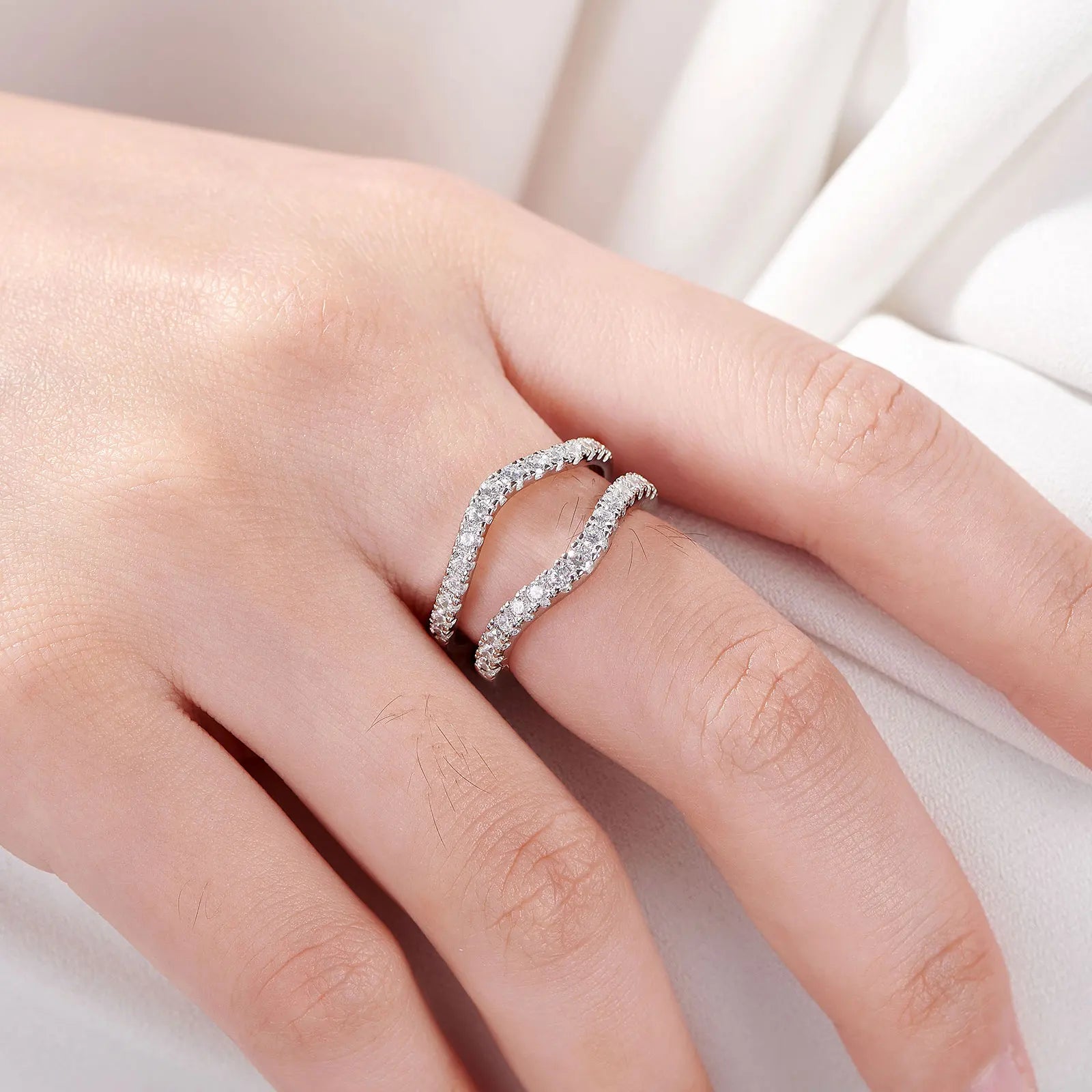 Newshe 925 Sterling Silver Moissanite Rings for Women Engagement Wedding Band Simulated Diamond Jewelry Luxury Enhancer Ring