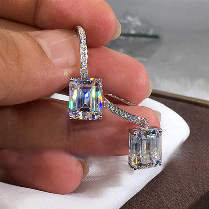 Huitan Chic Women's Drop Earrings Silver Color With Big CZ Stone Gorgeous Female Party Jewelry Anniversary Gift Earring for Girl