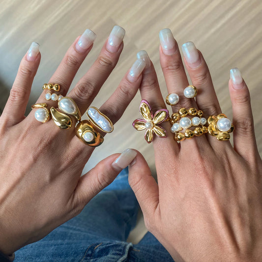 Uworld 18K Gold Color Plated Stainless Steel Flower Pearl Ring Irregular Opposite Sex Pearls Stackable Ring Women's Jewelry Part