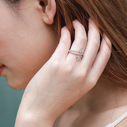 Huitan Exquisite Butterfly Rings for Women Luxury Inlaid Bling Bling Cubic Zirconia Temperament Female Accessory Fashion Jewelry